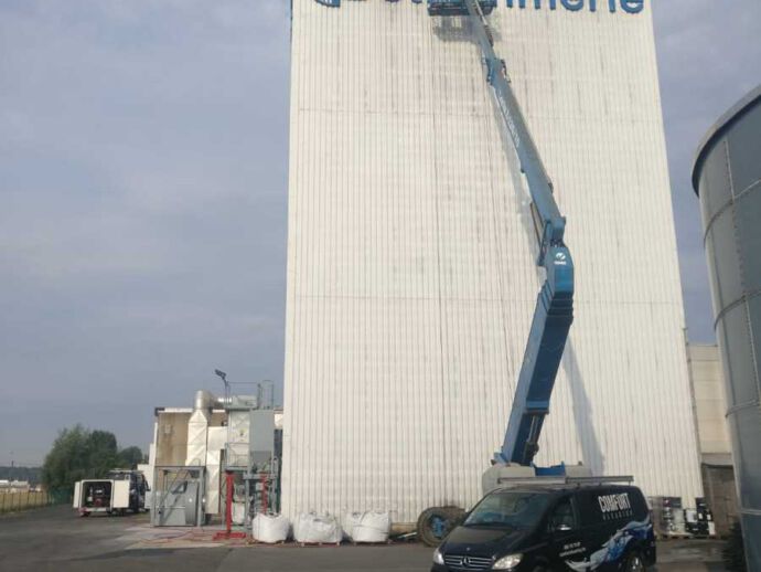 Industriele reiniging silo detremmerie 1